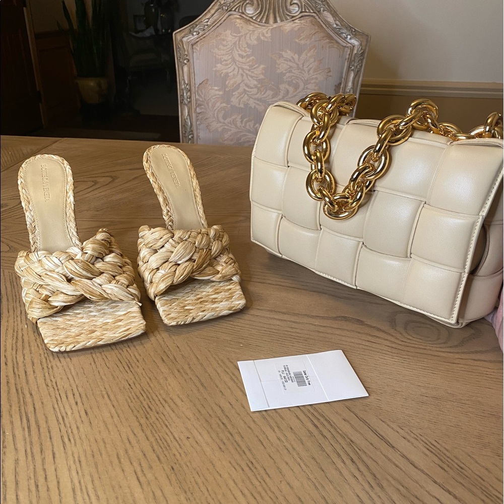 ❤️ Authentic Bottega Veneta Purse and Heels